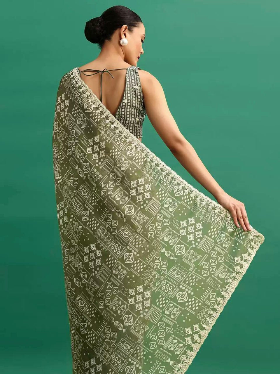 Chinnon Silk